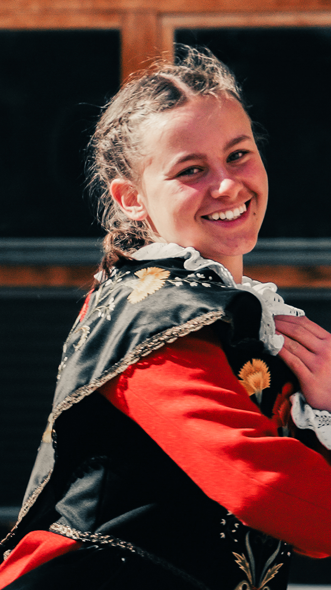 Mia Sonders Auftritt – Filmproduktion von Summit Vision Media