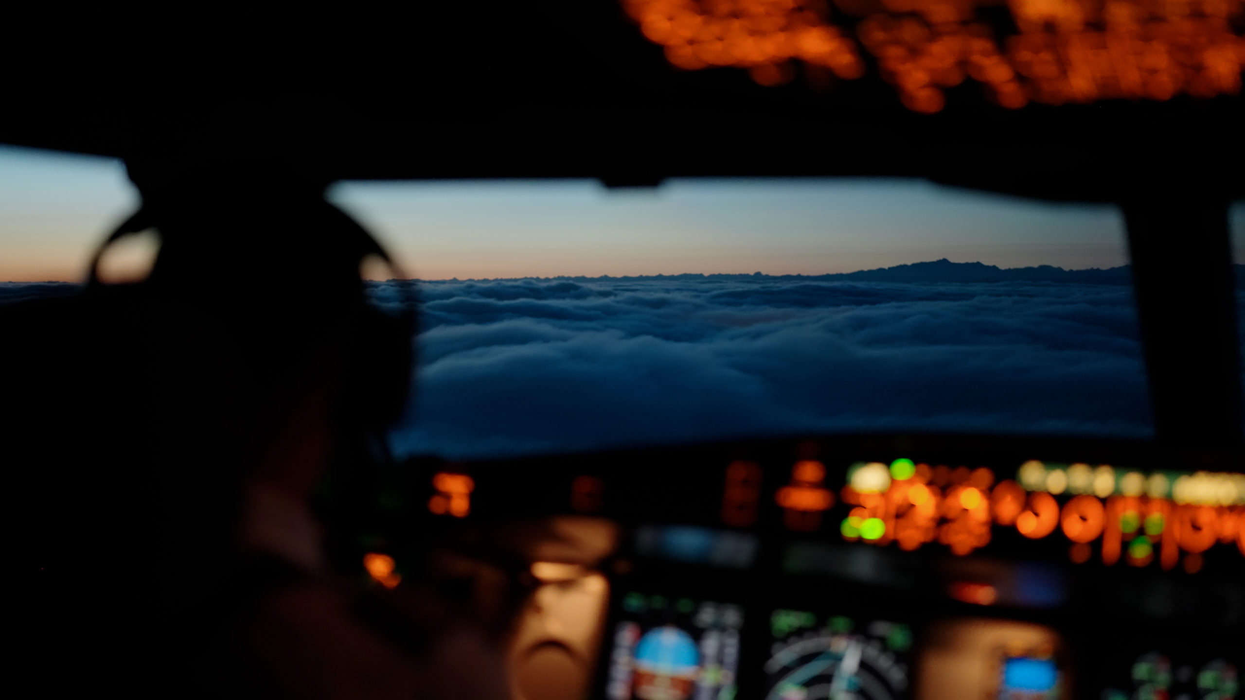 Standbild aus der Branded Documentary - Sandro Alpinice Linienpilot - Grindelwald